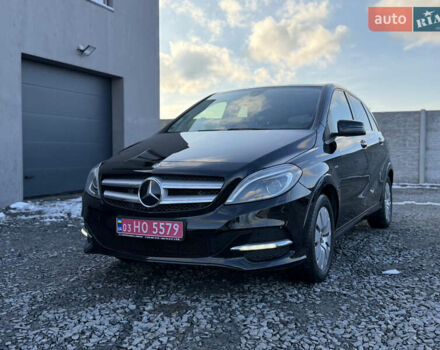 Черный Мерседес Б-класс, объемом двигателя 0 л и пробегом 90 тыс. км за 9250 $, фото 1 на Automoto.ua