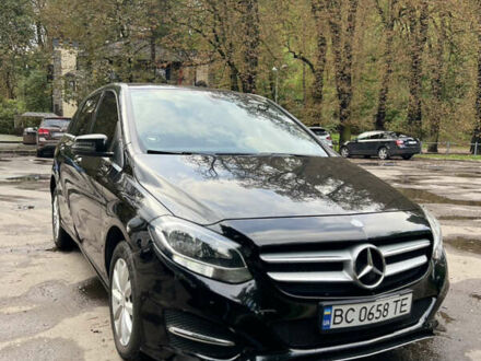Чорний Мерседес Б-клас, об'ємом двигуна 1.46 л та пробігом 158 тис. км за 14300 $, фото 1 на Automoto.ua