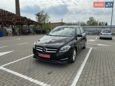 Чорний Мерседес Б-клас, об'ємом двигуна 2.14 л та пробігом 300 тис. км за 10490 $, фото 1 на Automoto.ua