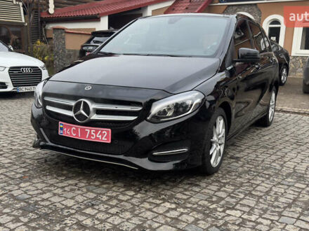 Черный Мерседес Б-класс, объемом двигателя 2 л и пробегом 90 тыс. км за 16900 $, фото 1 на Automoto.ua