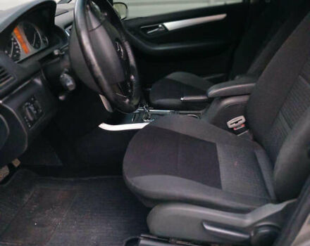 Коричневый Мерседес Б-класс, объемом двигателя 2 л и пробегом 320 тыс. км за 4000 $, фото 6 на Automoto.ua