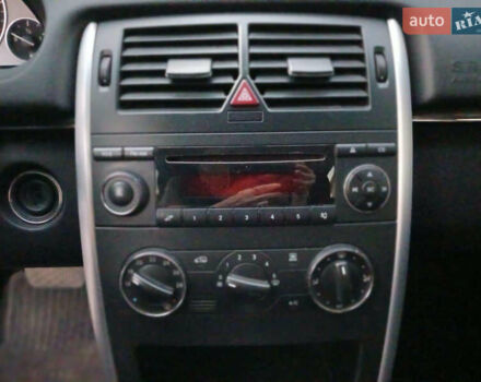 Коричневый Мерседес Б-класс, объемом двигателя 2 л и пробегом 320 тыс. км за 4000 $, фото 7 на Automoto.ua