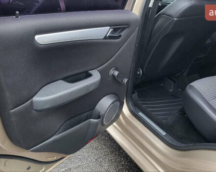 Коричневий Мерседес Б-клас, об'ємом двигуна 1.7 л та пробігом 221 тис. км за 6880 $, фото 24 на Automoto.ua