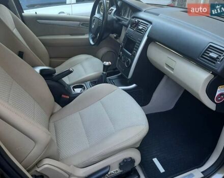 Коричневий Мерседес Б-клас, об'ємом двигуна 1.99 л та пробігом 355 тис. км за 6200 $, фото 15 на Automoto.ua