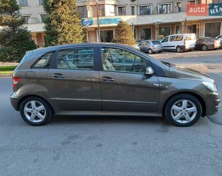 Коричневий Мерседес Б-клас, об'ємом двигуна 1.99 л та пробігом 355 тис. км за 6200 $, фото 2 на Automoto.ua