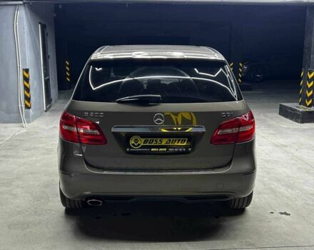 Коричневый Мерседес Б-класс, объемом двигателя 1.8 л и пробегом 190 тыс. км за 14500 $, фото 4 на Automoto.ua