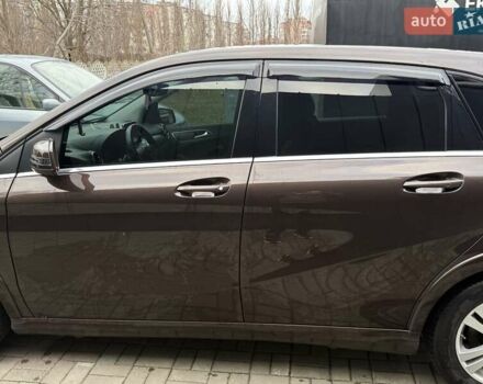 Коричневий Мерседес Б-клас, об'ємом двигуна 0 л та пробігом 99 тис. км за 11000 $, фото 12 на Automoto.ua