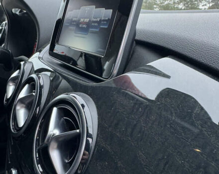 Коричневий Мерседес Б-клас, об'ємом двигуна 0 л та пробігом 125 тис. км за 9900 $, фото 10 на Automoto.ua