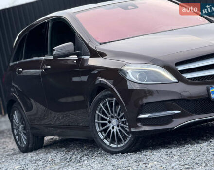 Коричневый Мерседес Б-класс, объемом двигателя 0 л и пробегом 99 тыс. км за 10450 $, фото 10 на Automoto.ua