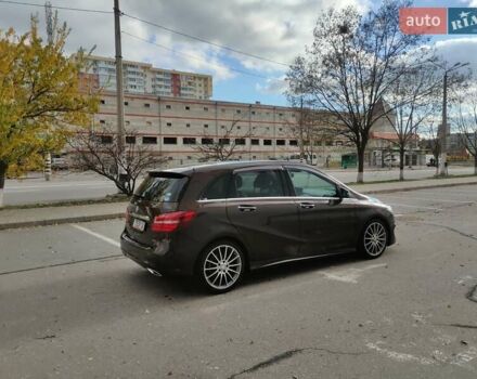 Коричневый Мерседес Б-класс, объемом двигателя 1.6 л и пробегом 42 тыс. км за 15500 $, фото 3 на Automoto.ua