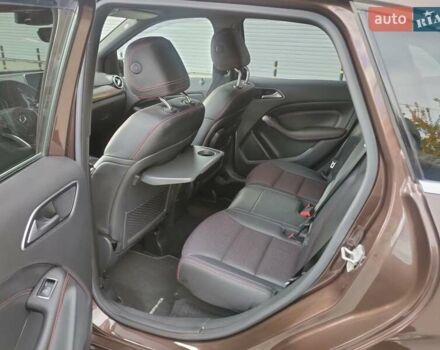 Коричневый Мерседес Б-класс, объемом двигателя 1.6 л и пробегом 42 тыс. км за 15500 $, фото 14 на Automoto.ua
