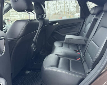 Коричневий Мерседес Б-клас, об'ємом двигуна 0 л та пробігом 125 тис. км за 9900 $, фото 21 на Automoto.ua