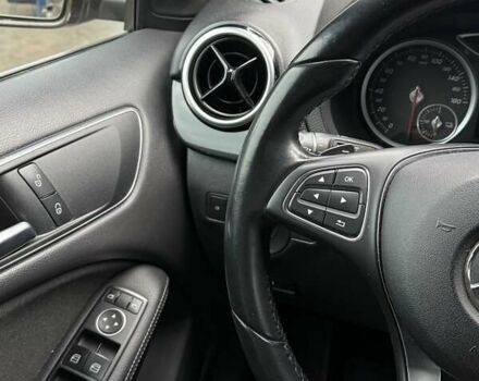 Коричневий Мерседес Б-клас, об'ємом двигуна 0 л та пробігом 99 тис. км за 11000 $, фото 13 на Automoto.ua