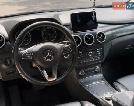 Коричневый Мерседес Б-класс, объемом двигателя 0 л и пробегом 115 тыс. км за 12100 $, фото 7 на Automoto.ua