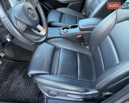 Коричневий Мерседес Б-клас, об'ємом двигуна 0 л та пробігом 100 тис. км за 11600 $, фото 43 на Automoto.ua