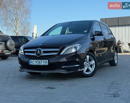 Коричневий Мерседес Б-клас, об'ємом двигуна 0 л та пробігом 100 тис. км за 11600 $, фото 14 на Automoto.ua