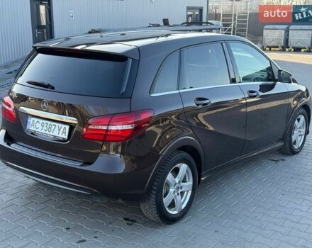 Коричневий Мерседес Б-клас, об'ємом двигуна 0 л та пробігом 100 тис. км за 11600 $, фото 25 на Automoto.ua