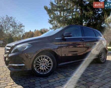 Коричневий Мерседес Б-клас, об'ємом двигуна 0 л та пробігом 78 тис. км за 12500 $, фото 6 на Automoto.ua