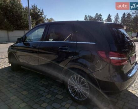Коричневий Мерседес Б-клас, об'ємом двигуна 0 л та пробігом 78 тис. км за 12500 $, фото 9 на Automoto.ua