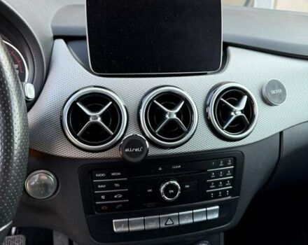 Коричневый Мерседес Б-класс, объемом двигателя 2.2 л и пробегом 189 тыс. км за 19000 $, фото 8 на Automoto.ua