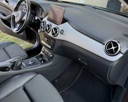 Коричневый Мерседес Б-класс, объемом двигателя 2.2 л и пробегом 189 тыс. км за 19000 $, фото 12 на Automoto.ua