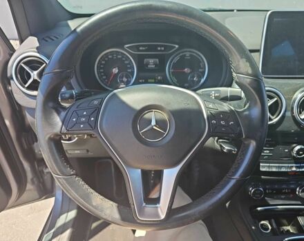 Коричневый Мерседес Б-класс, объемом двигателя 0 л и пробегом 53 тыс. км за 4500 $, фото 5 на Automoto.ua