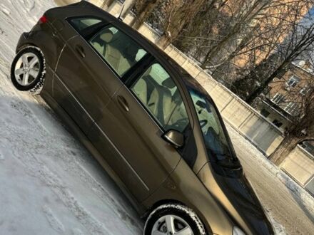 Коричневий Мерседес Б-клас, об'ємом двигуна 2 л та пробігом 263 тис. км за 7800 $, фото 1 на Automoto.ua