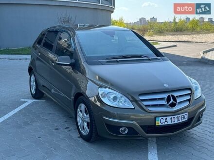 Коричневий Мерседес Б-клас, об'ємом двигуна 1.99 л та пробігом 227 тис. км за 7900 $, фото 1 на Automoto.ua