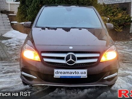 Коричневий Мерседес Б-клас, об'ємом двигуна 0.15 л та пробігом 12500 тис. км за 9500 $, фото 1 на Automoto.ua