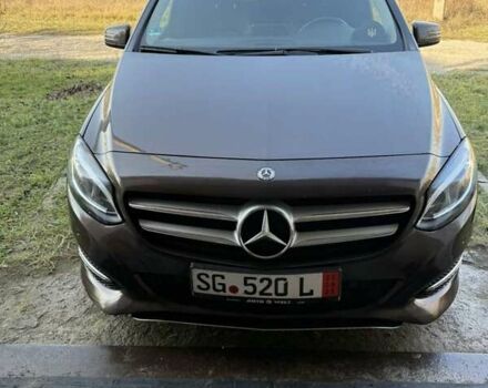 Коричневий Мерседес Б-клас, об'ємом двигуна 2.2 л та пробігом 189 тис. км за 19000 $, фото 1 на Automoto.ua