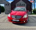 Красный Мерседес Б-класс, объемом двигателя 1.7 л и пробегом 88 тыс. км за 6999 $, фото 1 на Automoto.ua
