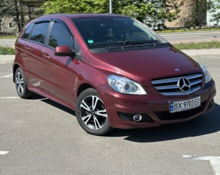 Червоний Мерседес Б-клас, об'ємом двигуна 2 л та пробігом 186 тис. км за 7400 $, фото 9 на Automoto.ua