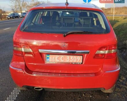 Червоний Мерседес Б-клас, об'ємом двигуна 0 л та пробігом 148 тис. км за 6800 $, фото 3 на Automoto.ua