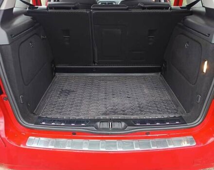 Красный Мерседес Б-класс, объемом двигателя 1.7 л и пробегом 165 тыс. км за 7200 $, фото 13 на Automoto.ua