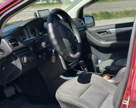 Червоний Мерседес Б-клас, об'ємом двигуна 2 л та пробігом 186 тис. км за 7400 $, фото 11 на Automoto.ua