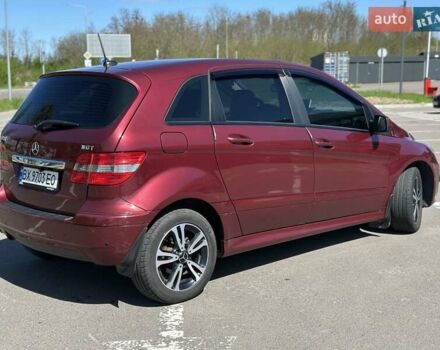 Червоний Мерседес Б-клас, об'ємом двигуна 2 л та пробігом 186 тис. км за 7400 $, фото 7 на Automoto.ua