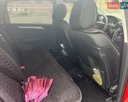 Червоний Мерседес Б-клас, об'ємом двигуна 1.8 л та пробігом 82 тис. км за 9500 $, фото 17 на Automoto.ua