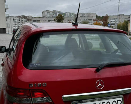 Красный Мерседес Б-класс, объемом двигателя 1.7 л и пробегом 89 тыс. км за 8000 $, фото 20 на Automoto.ua