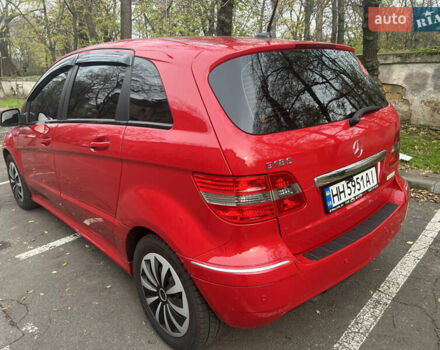 Червоний Мерседес Б-клас, об'ємом двигуна 1.8 л та пробігом 82 тис. км за 9500 $, фото 3 на Automoto.ua