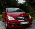 Красный Мерседес Б-класс, объемом двигателя 1.7 л и пробегом 89 тыс. км за 8000 $, фото 1 на Automoto.ua