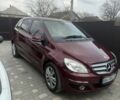 Червоний Мерседес Б-клас, об'ємом двигуна 1.7 л та пробігом 40 тис. км за 9000 $, фото 1 на Automoto.ua