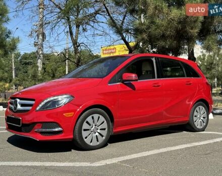 Червоний Мерседес Б-клас, об'ємом двигуна 0 л та пробігом 120 тис. км за 9999 $, фото 7 на Automoto.ua