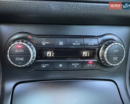 Червоний Мерседес Б-клас, об'ємом двигуна 0 л та пробігом 120 тис. км за 9999 $, фото 27 на Automoto.ua