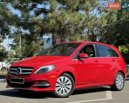 Червоний Мерседес Б-клас, об'ємом двигуна 0 л та пробігом 120 тис. км за 9999 $, фото 2 на Automoto.ua