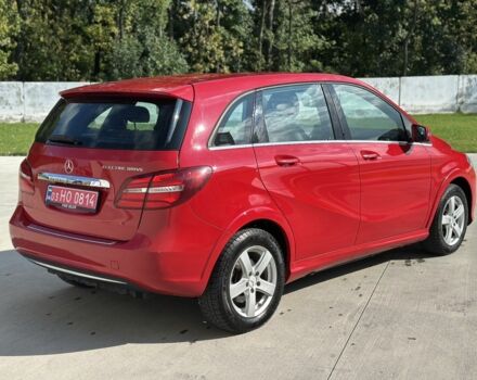 Червоний Мерседес Б-клас, об'ємом двигуна 0 л та пробігом 102 тис. км за 9450 $, фото 7 на Automoto.ua