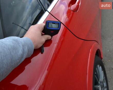 Красный Мерседес Б-класс, объемом двигателя 0 л и пробегом 122 тыс. км за 9999 $, фото 37 на Automoto.ua