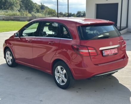 Червоний Мерседес Б-клас, об'ємом двигуна 0 л та пробігом 102 тис. км за 9450 $, фото 3 на Automoto.ua