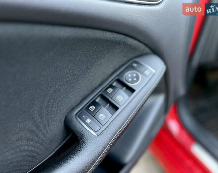 Червоний Мерседес Б-клас, об'ємом двигуна 0 л та пробігом 115 тис. км за 9500 $, фото 29 на Automoto.ua