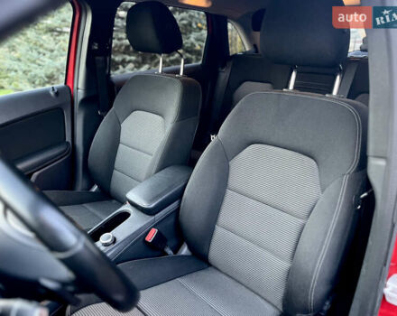 Червоний Мерседес Б-клас, об'ємом двигуна 0 л та пробігом 115 тис. км за 9500 $, фото 20 на Automoto.ua