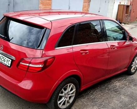 Червоний Мерседес Б-клас, об'ємом двигуна 0 л та пробігом 98 тис. км за 12000 $, фото 5 на Automoto.ua